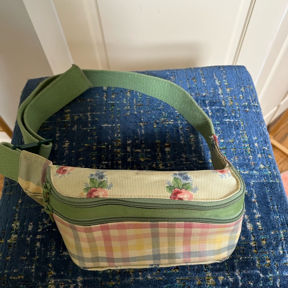 Vera Bradley-like Vinyl Floral Fanny pack